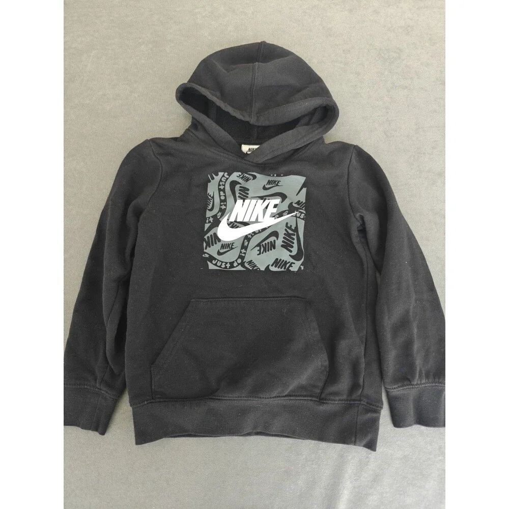 Nike Boys Hoodie Black Graphic Logo Pullover Sweatshirt Size 5-6 Years